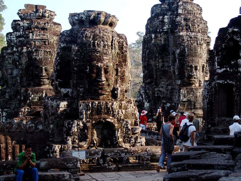 Ангкор – добыча джунглей, отданная туристам