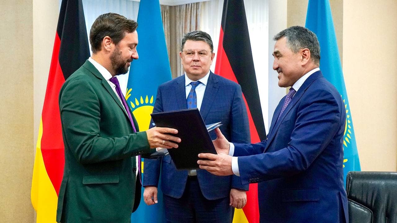 Минводы РК и немецкая Ассоциация GWP подписали соглашение