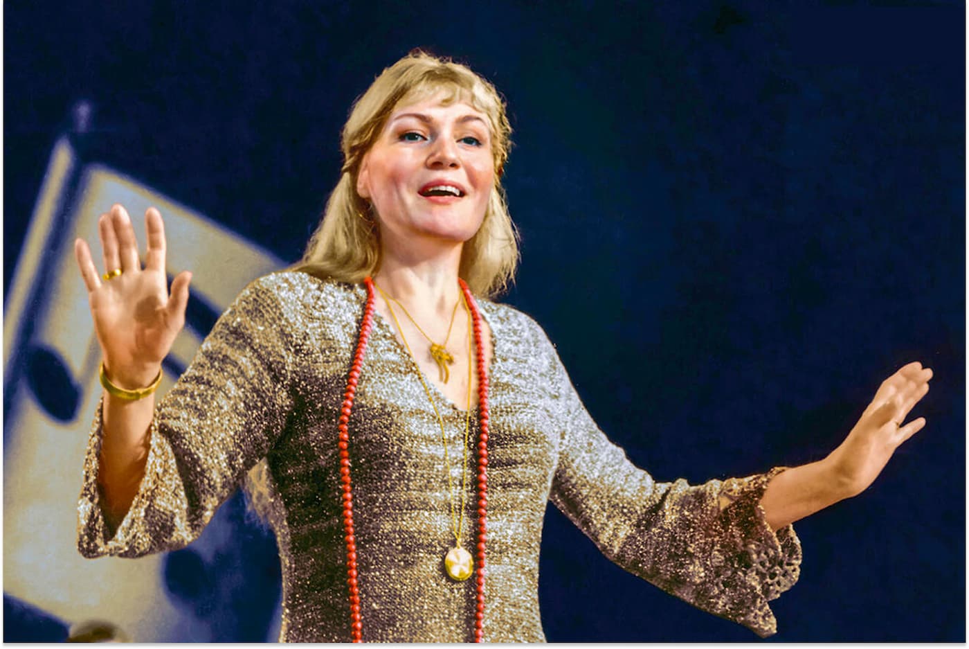 Анна Герман в стране песков, чинар и карагачей