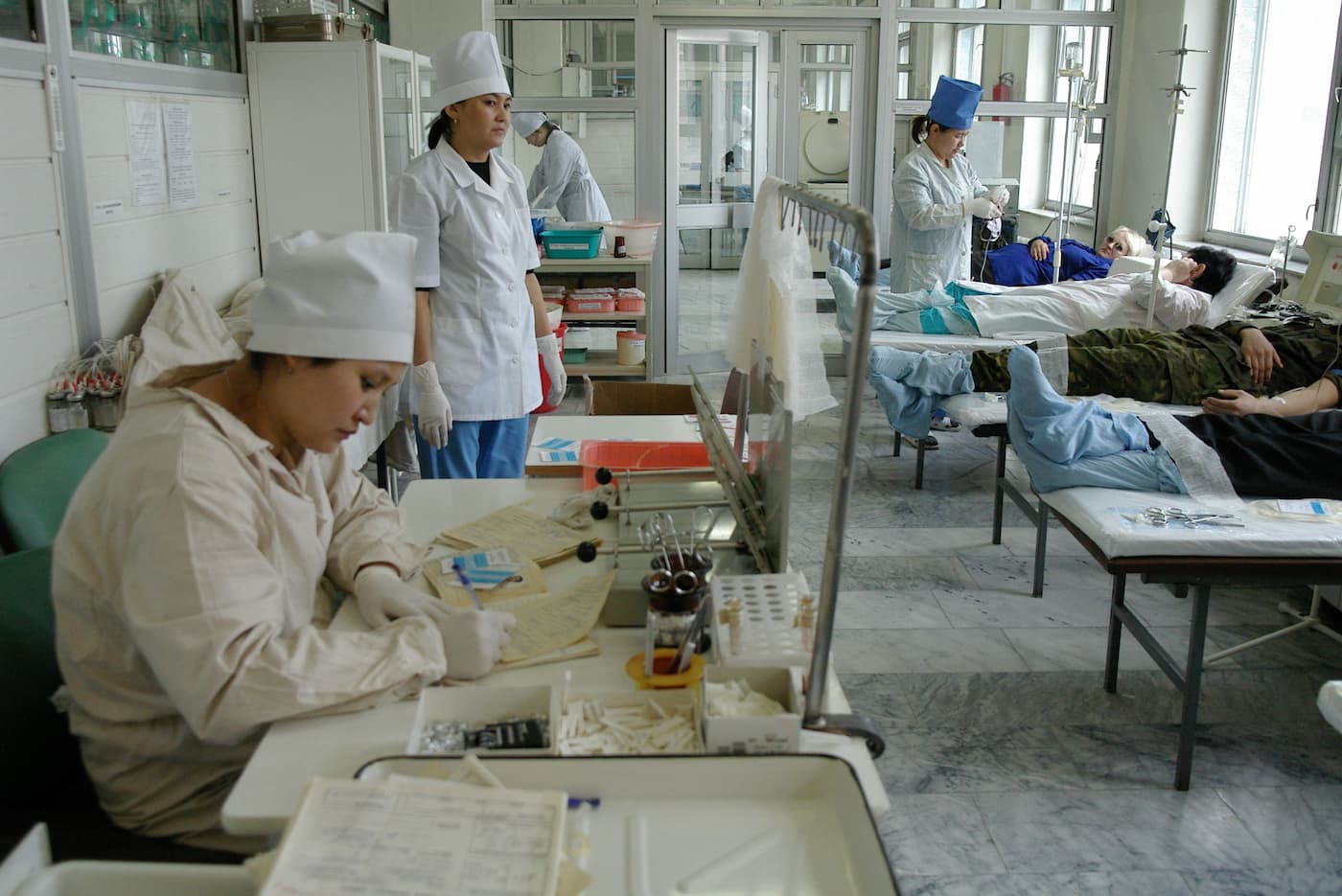 Дают — бери?