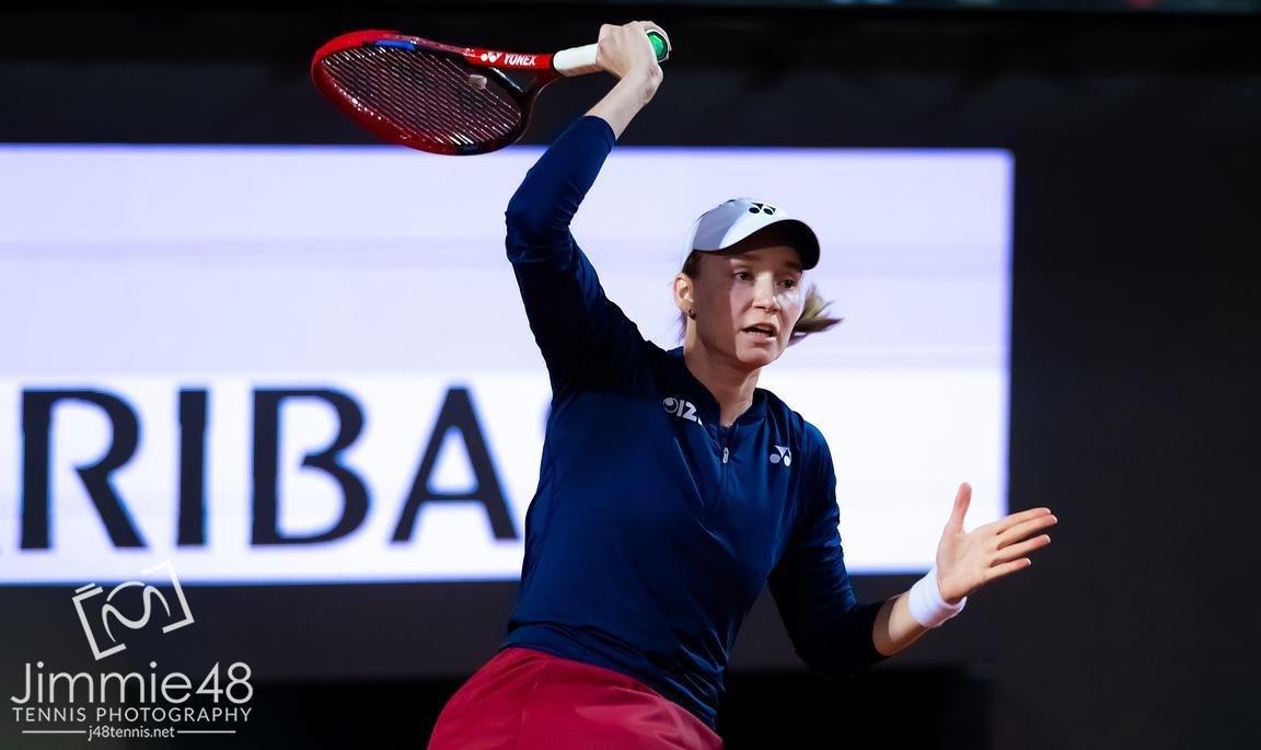Рыбакина сохранила позицию в рейтинге WTA