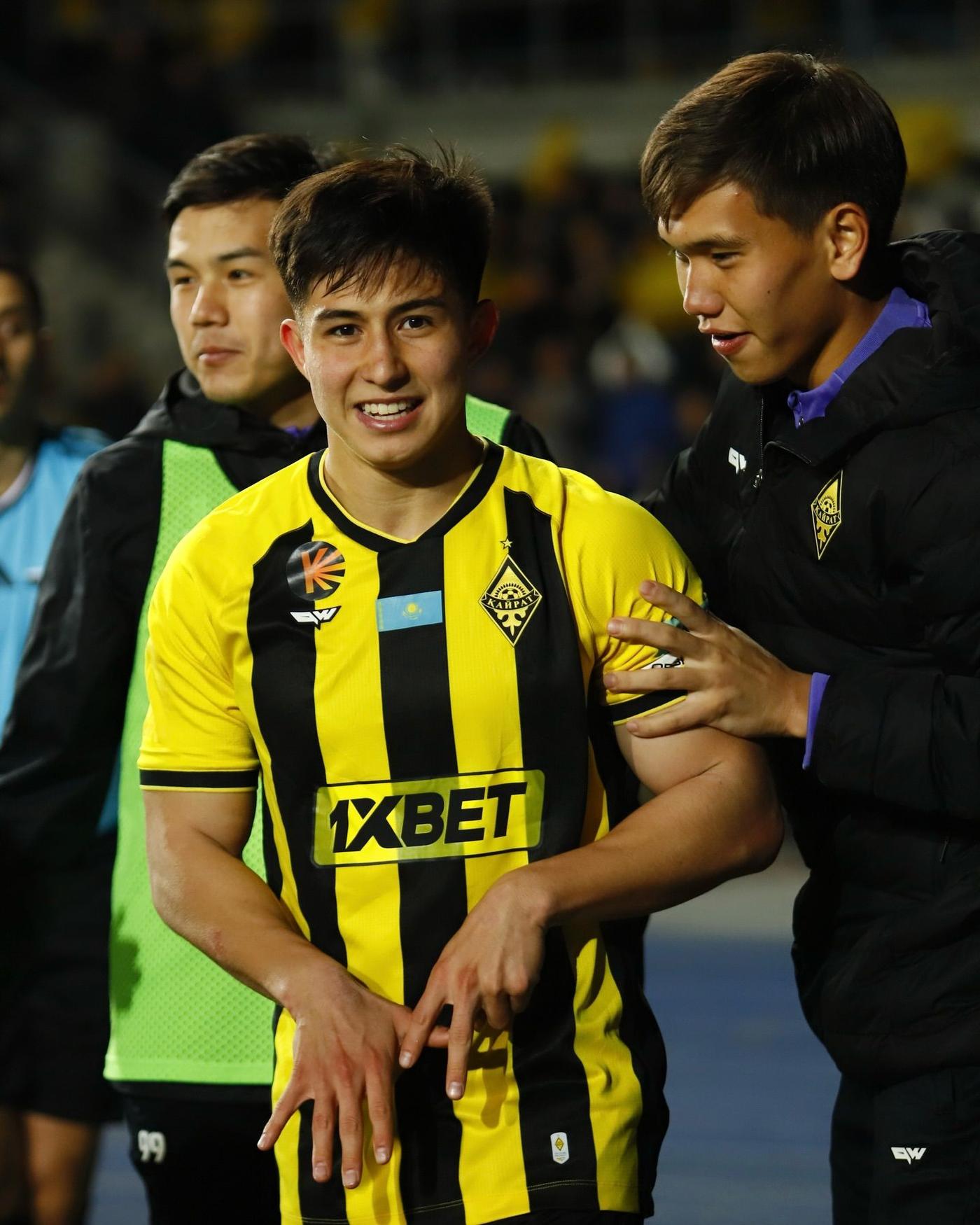 «Кайрат» уходит в отрыв