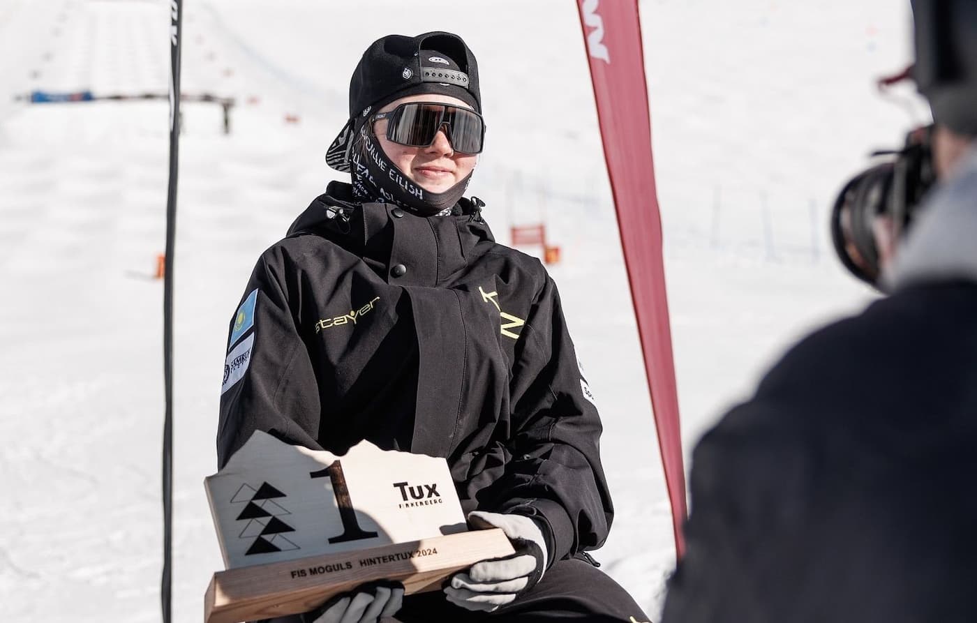 Казахстанские могулисты победами открыли новый сезон