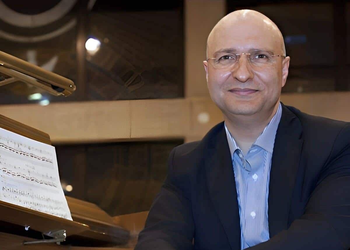 Орган в Рождество