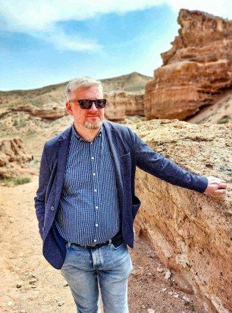 Двадцать лет спустя…